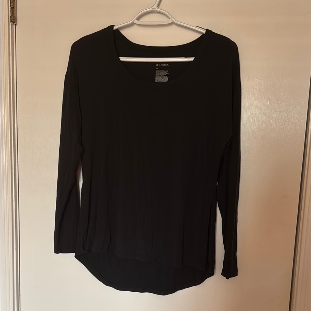 All in motion- Black Long Sleeve Blouse
